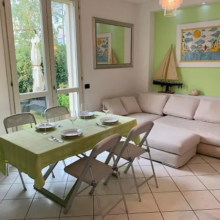 Medusablu121 Apartment